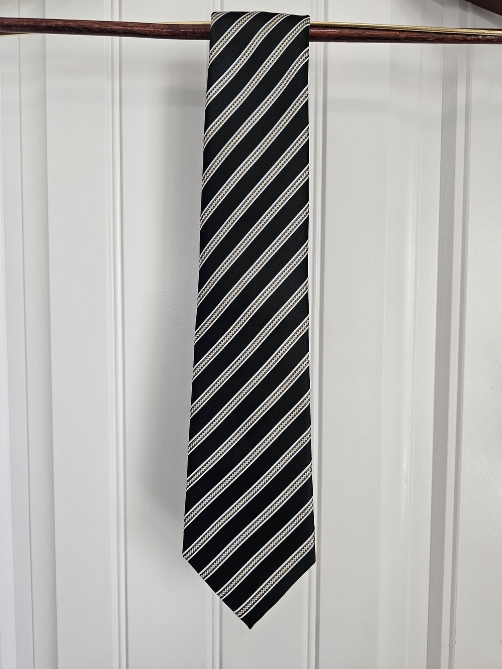 Classic Black and White Striped Men's Tie - Donald J. Trump Signature Collection